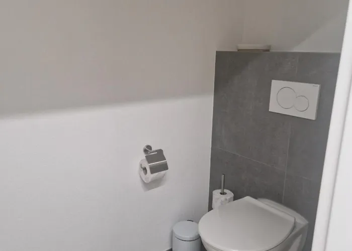 Apartamento Im Weingut Kraemerhof Heuchelheim-Klingen